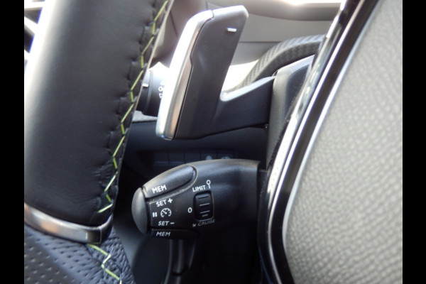 Peugeot 208 Hybrid e-DCS6 GT I Automaat I