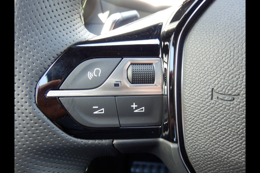 Peugeot 208 Hybrid e-DCS6 GT I Automaat I
