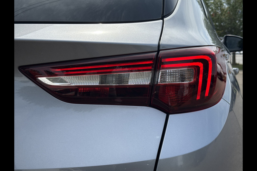 Opel Grandland X 1.2 Turbo Innovation | Dealer OH | Trekhaak | Keyless | PDC | Clima | Navi | Cruisec.