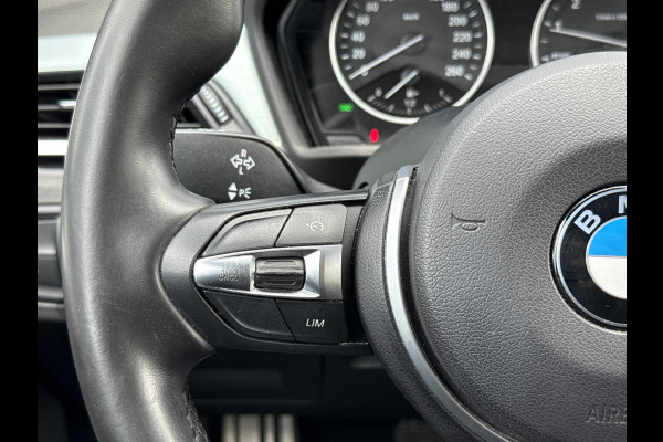 BMW X1 sDrive20i High Executive M-Sport | 1e Eig | Dealer OH | Head-up | Trekhaak | Leder