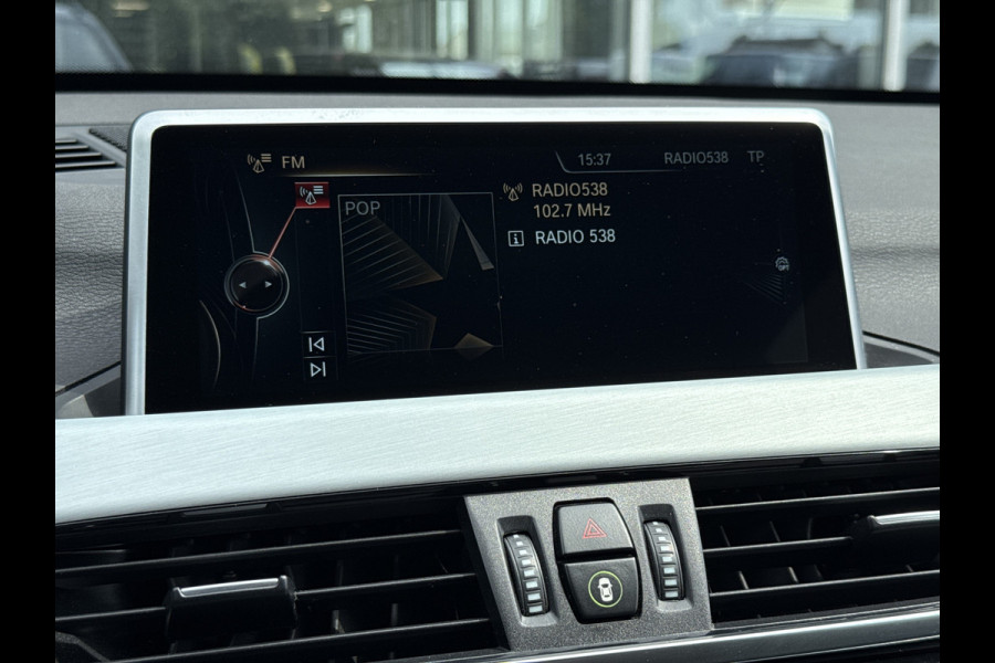 BMW X1 sDrive20i High Executive M-Sport | 1e Eig | Dealer OH | Head-up | Trekhaak | Leder