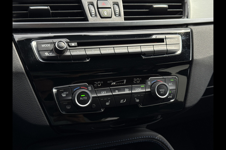 BMW X1 sDrive20i High Executive M-Sport | 1e Eig | Dealer OH | Head-up | Trekhaak | Leder