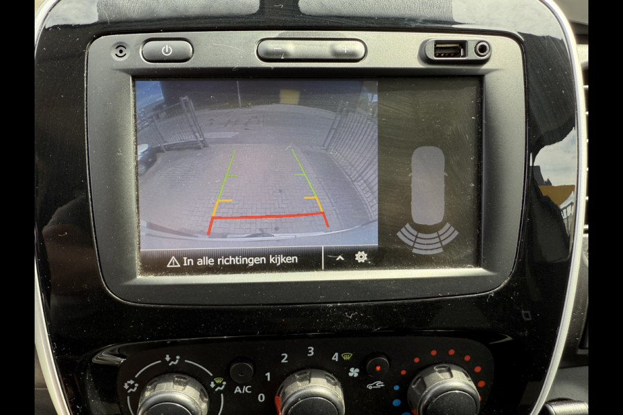Renault Trafic 1.6 dCi 125 PK EURO 6 T29 L2H1 DC 6 persoons Achteruitrijcamera/navigatie systeem