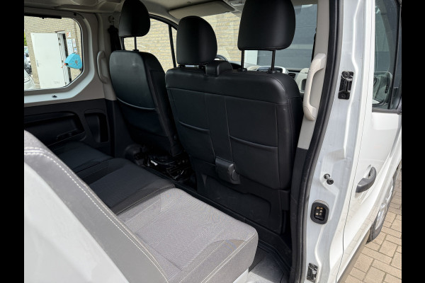 Renault Trafic 1.6 dCi 125 PK EURO 6 T29 L2H1 DC 6 persoons Achteruitrijcamera/navigatie systeem