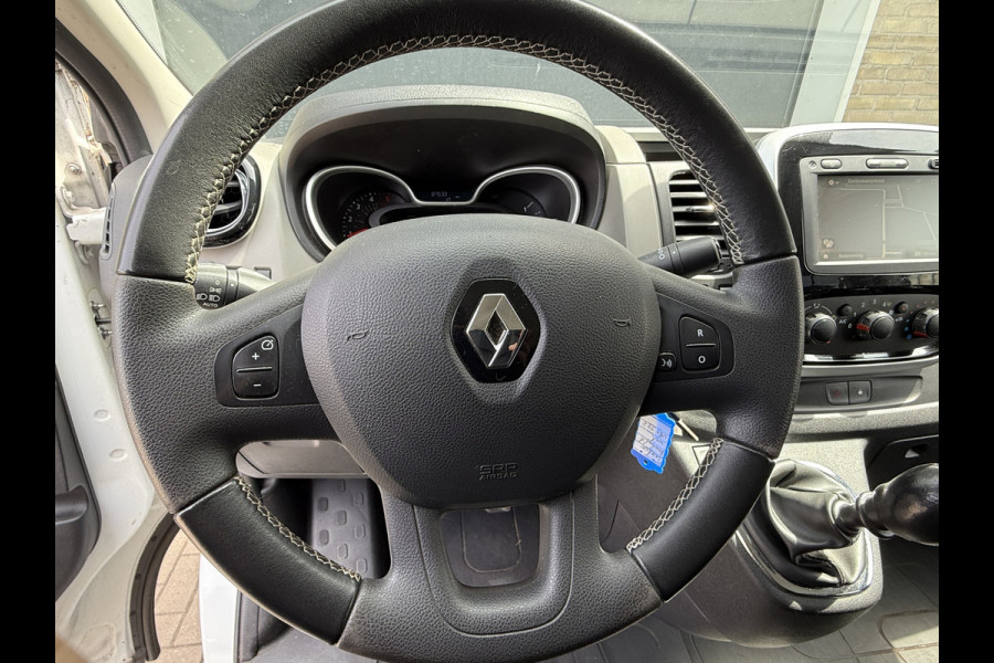 Renault Trafic 1.6 dCi 125 PK EURO 6 T29 L2H1 DC 6 persoons Achteruitrijcamera/navigatie systeem