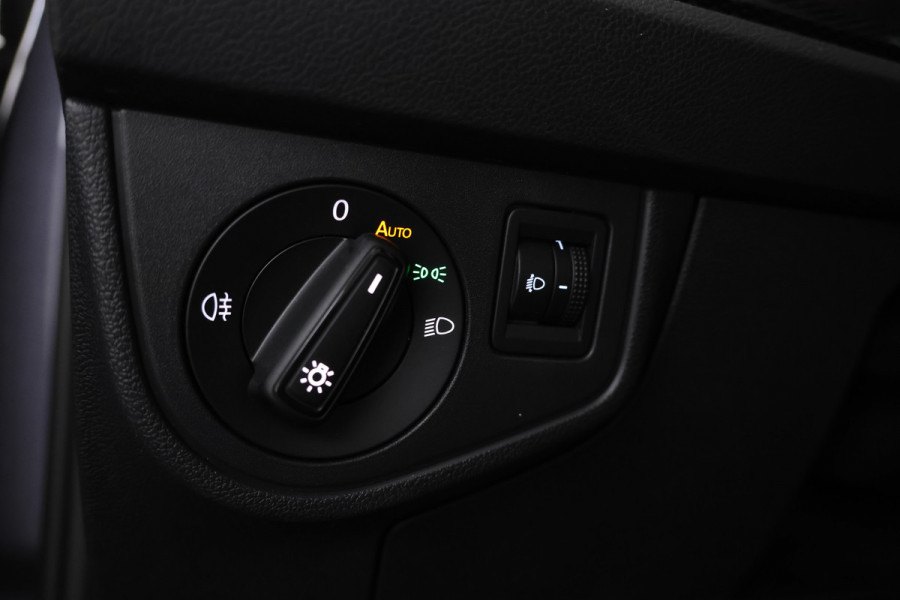 Volkswagen Polo 1.0 TSI Life Cruise Control, Navi, Airco, Apple Carplay
