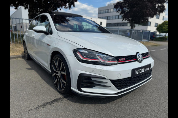 Volkswagen Golf 2.0 TSI GTI Performance 245PK Pano Leder Camera