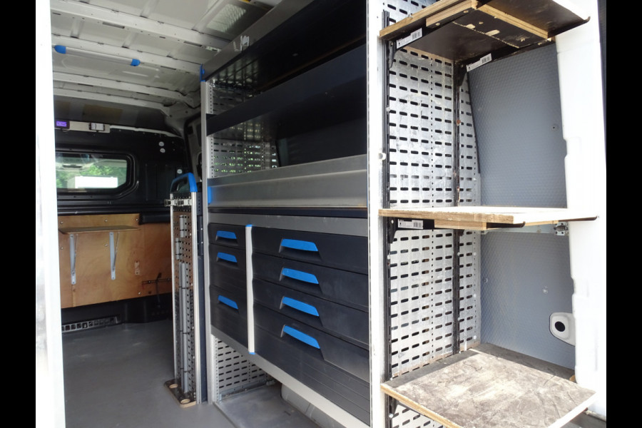 Volkswagen Crafter 2.0 TDI L3H2 Inrichting EURO 6