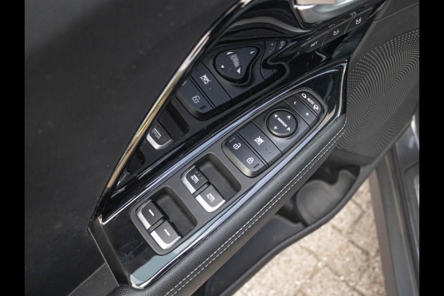 Kia e-Niro ExecutiveLine 64 kWh l Stoel verwarming en ventilatie  l lederen bekleding l