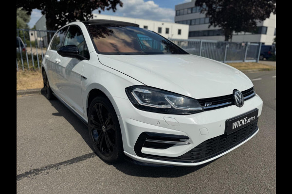 Volkswagen Golf 1.4 TSI Highline R Line DSG Pano Camera Navi Virtual