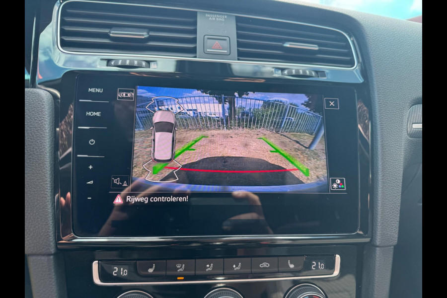 Volkswagen Golf 1.4 TSI Highline R Line DSG Pano Camera Navi Virtual