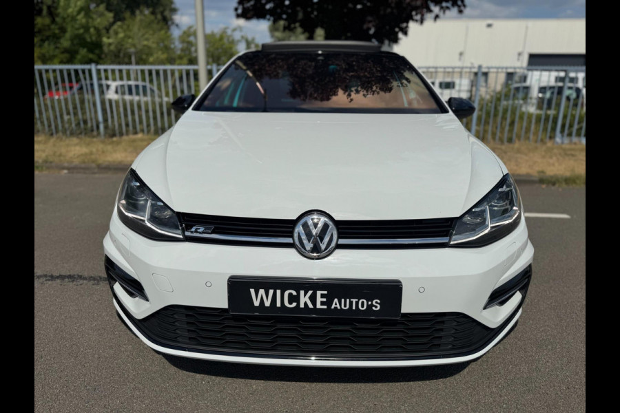Volkswagen Golf 1.4 TSI Highline R Line DSG Pano Camera Navi Virtual