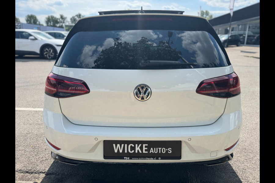 Volkswagen Golf 1.4 TSI Highline R Line DSG Pano Camera Navi Virtual