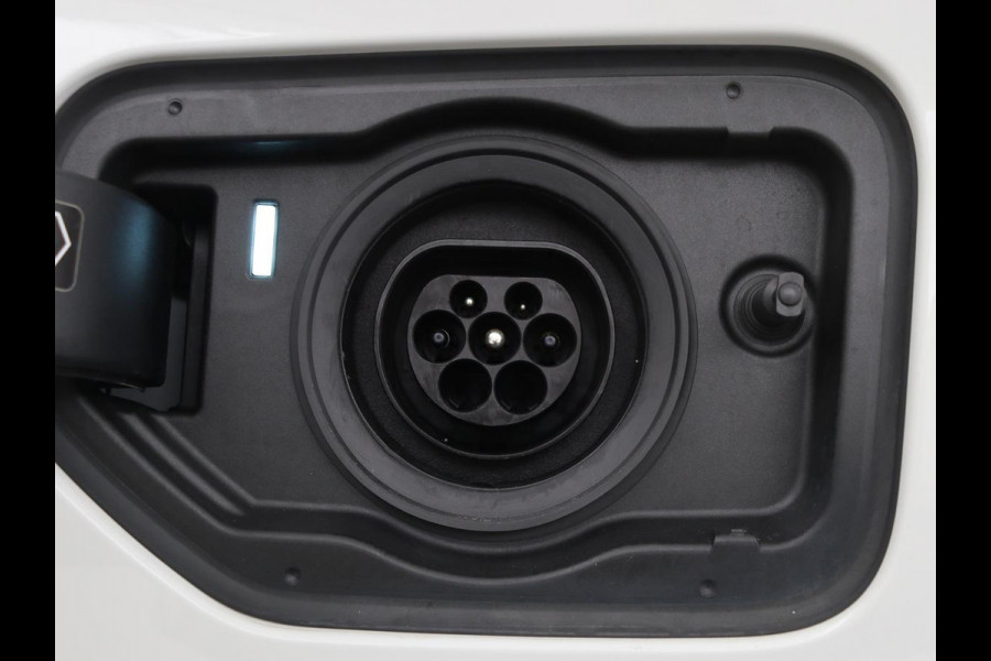 BMW X3 xDrive30e M-Sport | Leder | Adaptive cruise | Stoel & stuurverwarming | Carplay | Camera | Sportstoelen | Live Cockpit | Full LED | Navigatie