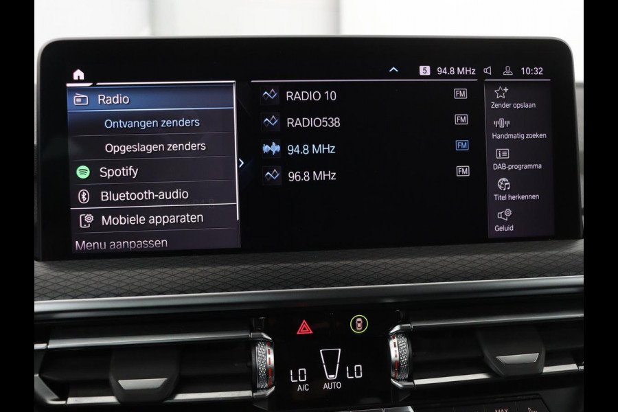 BMW X3 xDrive30e M-Sport | Leder | Adaptive cruise | Stoel & stuurverwarming | Carplay | Camera | Sportstoelen | Live Cockpit | Full LED | Navigatie