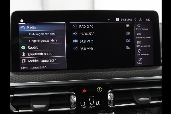 BMW X3 xDrive30e M-Sport | Leder | Adaptive cruise | Stoel & stuurverwarming | Carplay | Camera | Sportstoelen | Live Cockpit | Full LED | Navigatie