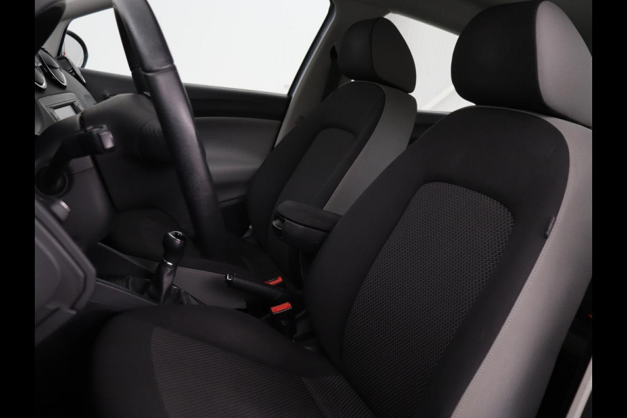 Seat Ibiza 1.0 TSI Style Connect | Carplay | Cruise control | Airco | Navigatie | Bluetooth | LED | Parkeerhulp