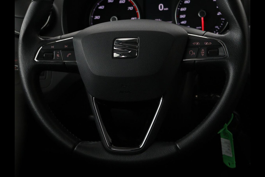 Seat Ibiza 1.0 TSI Style Connect | Carplay | Cruise control | Airco | Navigatie | Bluetooth | LED | Parkeerhulp