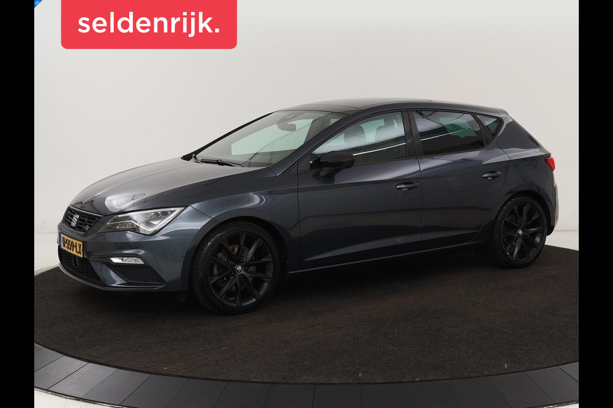 Seat Leon 1.5 TSI FR Ultimate Edition Black | Panoramadak | Stoelverwarming | Beats Audio | Virual Cockpit | Adaptive cruise | Full LED | Leder/Alcantara | Keyless | Navigatie | Sfeerverlichting Seat Leon 1.5 TSI FR Ultimate Edition Black | Panoramadak | Stoelverwarming | Beats Audio | Virual Cockpit | Adaptive cruise | Full LED | Leder/Alcantara | Keyless | Navigatie | Sfeerverlichting