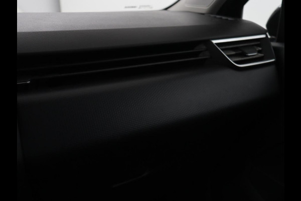 Renault Clio 1.0 TCe R.S. Line | Trekhaak | Full LED | Carplay | Keyless | Navigatie | Parkeerhulp | Airco | Cruise control | Bluetooth