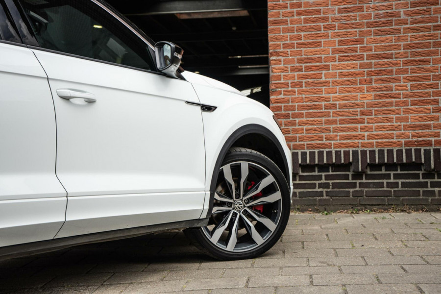Volkswagen T-Roc 2.0 TSI 4Motion R-Line Pano / Beats / Camera