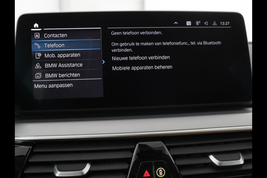 BMW 5 Serie 530e Business Edition Plus | Laser LED | Head-Up | Leder | Stoelverwarming | Trekhaak | Camera | Park Assist | Carplay | Navigatie | Memory | Live Cockpit