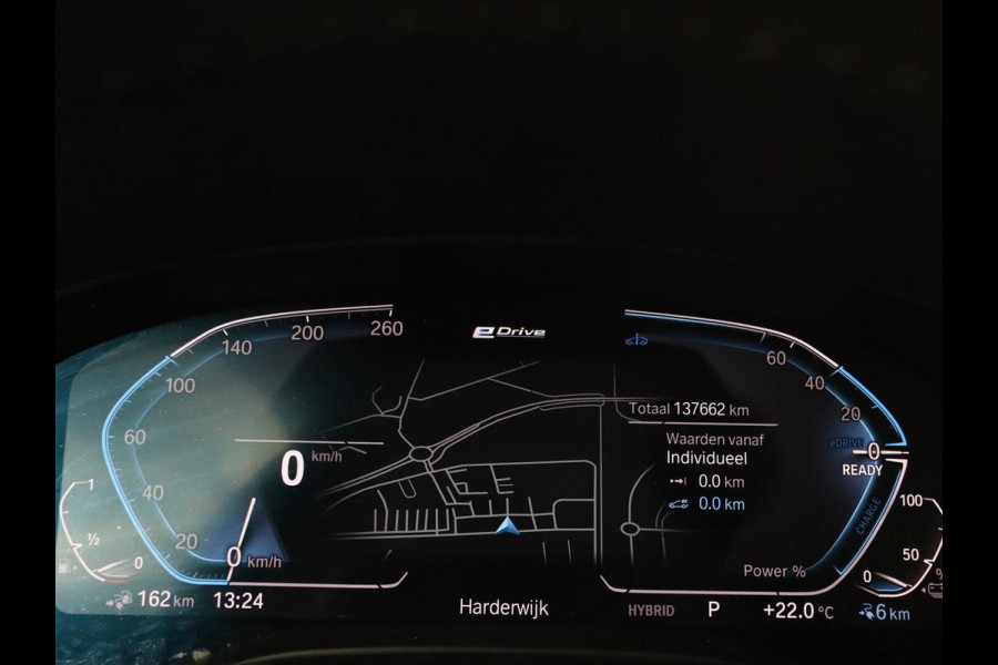 BMW 5 Serie 530e Business Edition Plus | Laser LED | Head-Up | Leder | Stoelverwarming | Trekhaak | Camera | Park Assist | Carplay | Navigatie | Memory | Live Cockpit