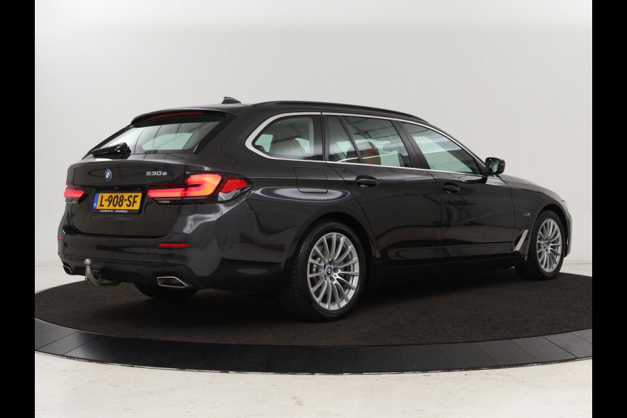 BMW 5 Serie 530e Business Edition Plus | Laser LED | Head-Up | Leder | Stoelverwarming | Trekhaak | Camera | Park Assist | Carplay | Navigatie | Memory | Live Cockpit