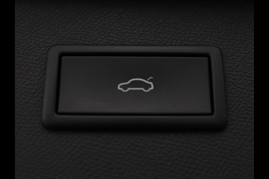 CUPRA Formentor 1.4 e-Hybrid VZ Performance | 245 PK | Stoel & stuurverwarming | Adaptive cruise | Camera | Carplay | Sfeerverlichting | Keyless | Navigatie | Sportstoelen | Full LED | PHEV