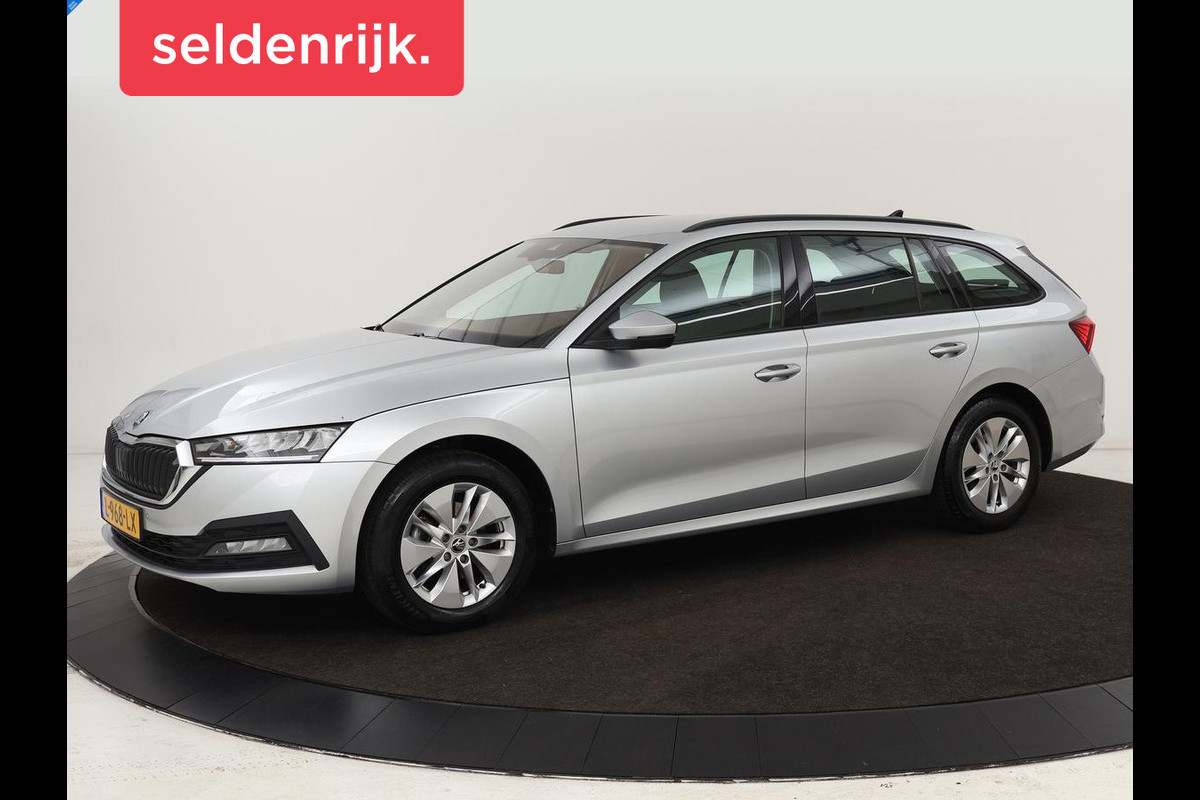 Škoda Octavia 1.5 e-TSI Business Edition | Stoelverwarming | Trekhaak | Keyless | Carplay | Navigatie | Full LED | Parkeerhulp | Digital Cockpit | Climate control | Cruise control Škoda Octavia 1.5 e-TSI Business Edition | Stoelverwarming | Trekhaak | Keyless | Carplay | Navigatie | Full LED | Parkeerhulp | Digital Cockpit | Climate control | Cruise control