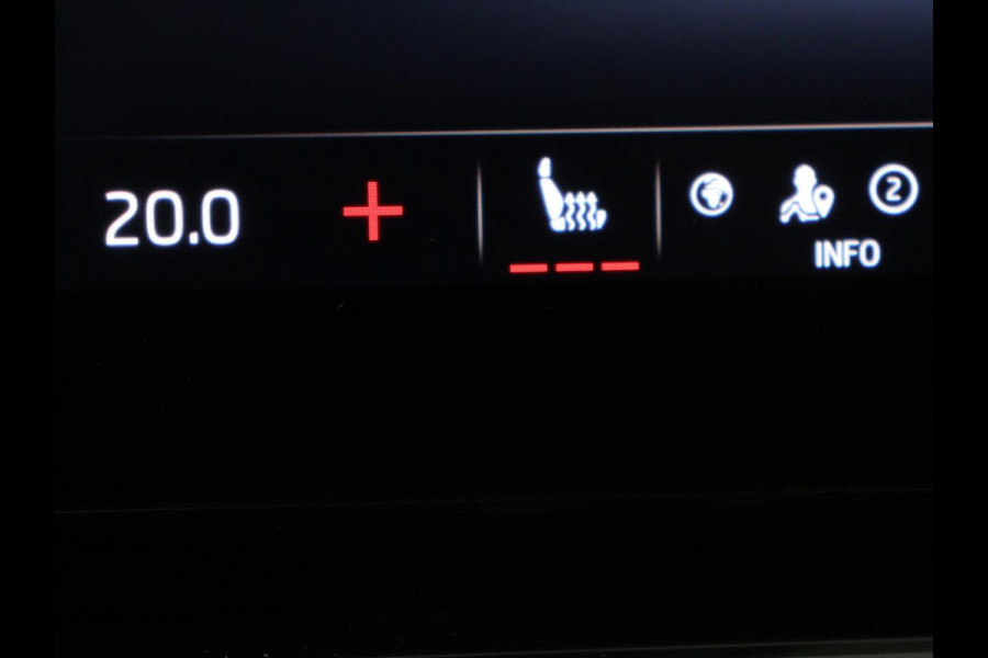 Škoda Octavia 1.5 e-TSI Business Edition | Stoelverwarming | Trekhaak | Keyless | Carplay | Navigatie | Full LED | Parkeerhulp | Digital Cockpit | Climate control | Cruise control