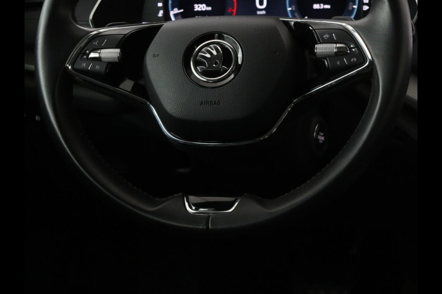 Škoda Octavia 1.5 e-TSI Business Edition | Stoelverwarming | Trekhaak | Keyless | Carplay | Navigatie | Full LED | Parkeerhulp | Digital Cockpit | Climate control | Cruise control