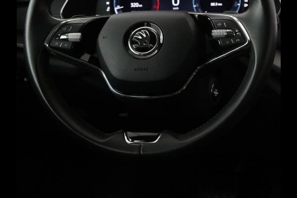 Škoda Octavia 1.5 e-TSI Business Edition | Stoelverwarming | Trekhaak | Keyless | Carplay | Navigatie | Full LED | Parkeerhulp | Digital Cockpit | Climate control | Cruise control