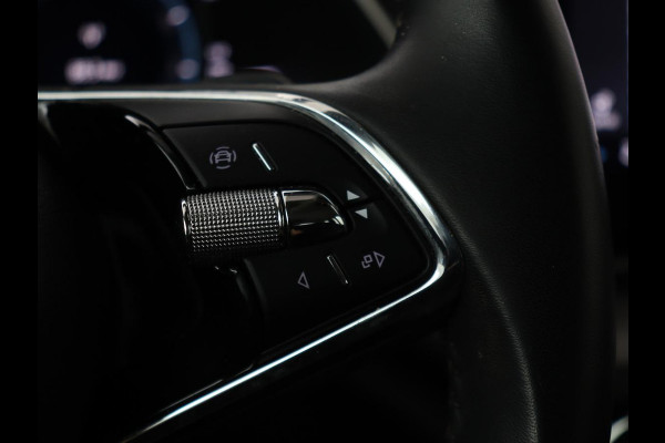Škoda Octavia 1.5 e-TSI Business Edition | Stoelverwarming | Trekhaak | Keyless | Carplay | Navigatie | Full LED | Parkeerhulp | Digital Cockpit | Climate control | Cruise control