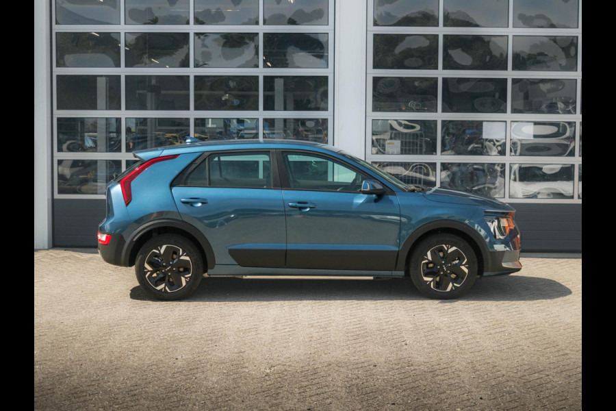 Kia Niro EV Light 64.8 kWh | direct leverbaar l Navi l PDC l Camera | Privatelease vanaf € 584,00