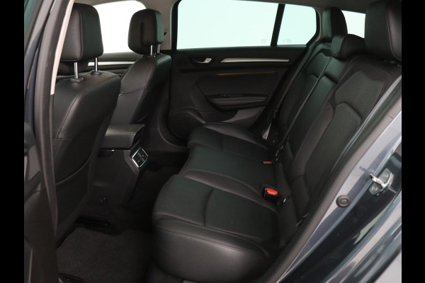 Renault Mégane 1.3 TCe Bose | Leder | Massage | Trekhaak | Carplay | Camera | Climate control | Keyless | Navigatie | Cruise control | DAB
