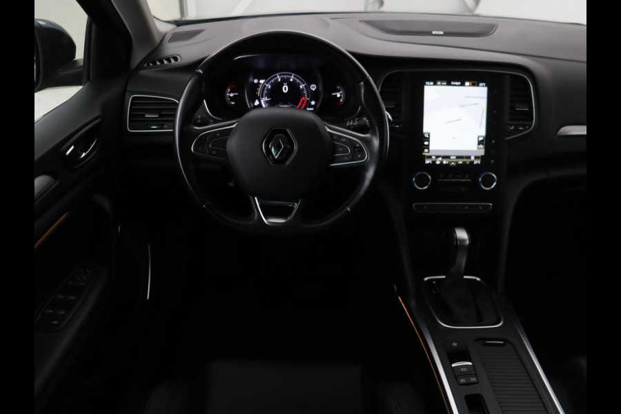 Renault Mégane 1.3 TCe Bose | Leder | Massage | Trekhaak | Carplay | Camera | Climate control | Keyless | Navigatie | Cruise control | DAB