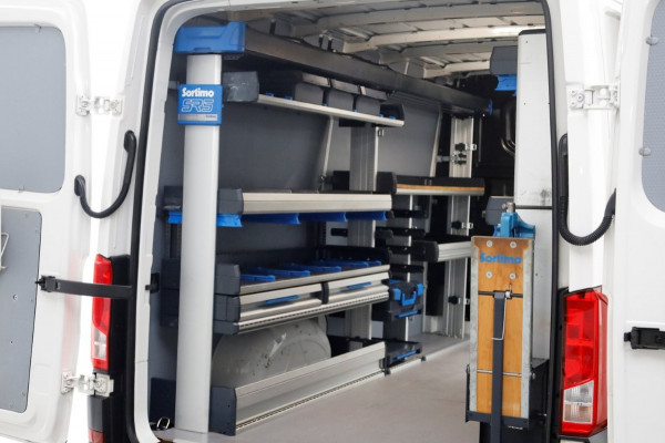 Volkswagen Crafter 35 2.0 TDI 140pk DSG-Automaat L3H2 (L2H1) Navi/Camera/Inrichting 05-2020