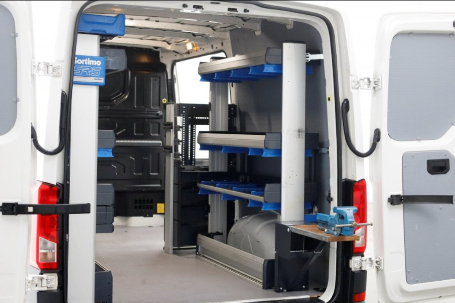Volkswagen Crafter 35 2.0 TDI 140pk DSG-Automaat L3H2 (L2H1) Navi/Camera/Inrichting 05-2020