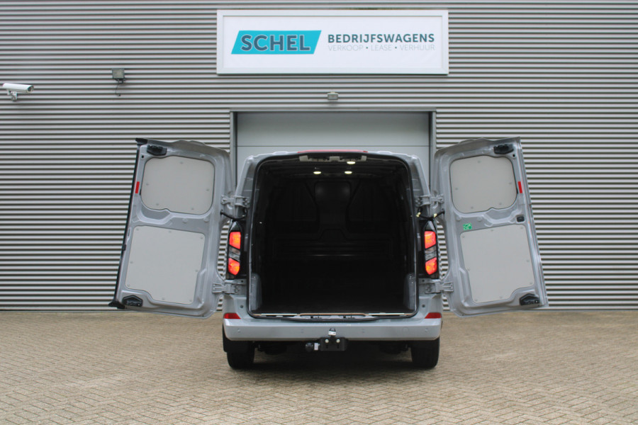 Ford Transit Custom 320 2.0 TDCI L2H1 Limited 170pk - Adaptive Cruise - Blind spot - Navigatie - Camera - Draadloos laden - Rijklaar