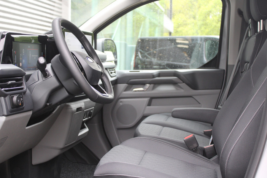 Ford Transit Custom 320 2.0 TDCI L2H1 Limited 170pk - Adaptive Cruise - Blind spot - Navigatie - Camera - Draadloos laden - Rijklaar
