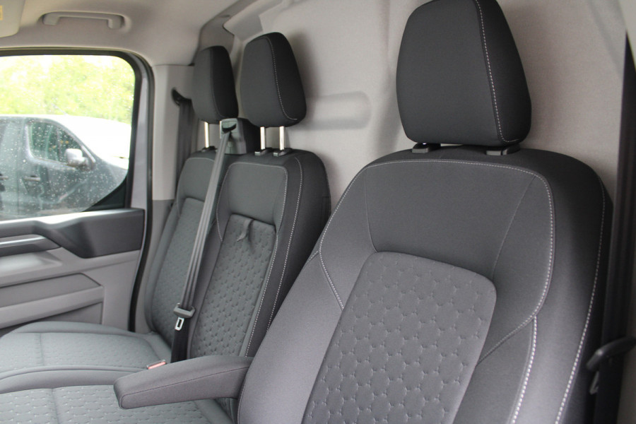Ford Transit Custom 320 2.0 TDCI L2H1 Limited 170pk - Adaptive Cruise - Blind spot - Navigatie - Camera - Draadloos laden - Rijklaar