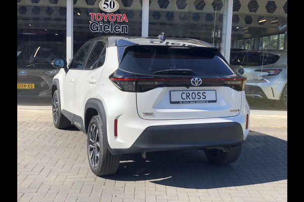 Toyota Yaris Cross 1.5 Hybrid Dynamic Bi-Tone Comfort Pack | Dodehoekherkenning, Parkeersensoren, Stoel + Stuurverwarming, Smart connect