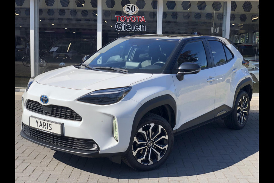 Toyota Yaris Cross 1.5 Hybrid Dynamic Bi-Tone Comfort Pack | Dodehoekherkenning, Parkeersensoren, Stoel + Stuurverwarming, Smart connect