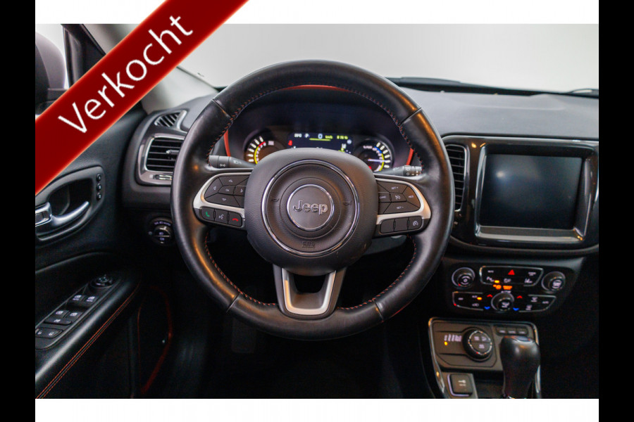 Jeep Compass 4xe 240 240 PK Plug-in Hybrid Electric Trailhawk | Alpine sound | Memory stoel | Stoel- en stuurverwarming, trekhaak afn.