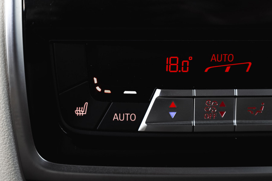 BMW X5 xDrive50e M Sportpakket Pro | Driving Assistant Pro | BMW Individual Leder | Glow Grille | Innovation Pack | Travel assist pack |  S/K-Panodak | Adapt. Cruise | Memory stoelen | Stoelverw.+Ventilatie | Luchtvering | Ele 4662