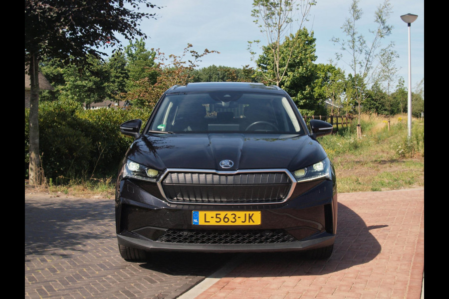 Škoda ENYAQ iV 80 | Panoramadak | Camera | Apple Carplay | Cruise Control | Leer |