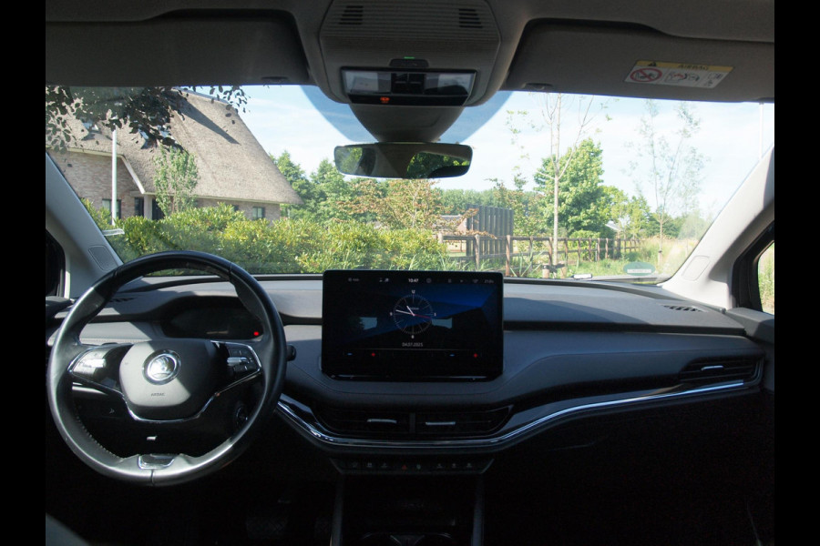 Škoda ENYAQ iV 80 | Panoramadak | Camera | Apple Carplay | Cruise Control | Leer |
