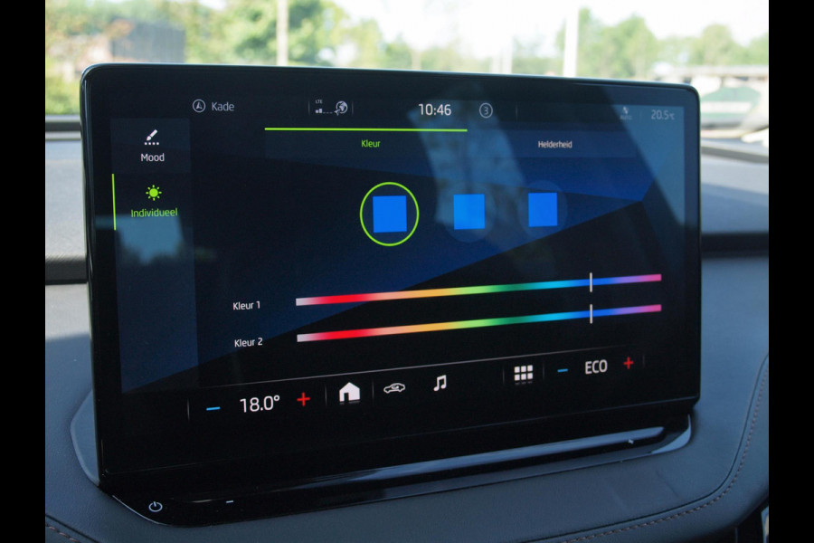 Škoda ENYAQ iV 80 | Panoramadak | Camera | Apple Carplay | Cruise Control | Leer |