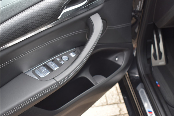 BMW X3 xDrive30e M-Sport 292 Pk Pano Trekhaak Shadow Line Navi Camera Laser 20 Inch